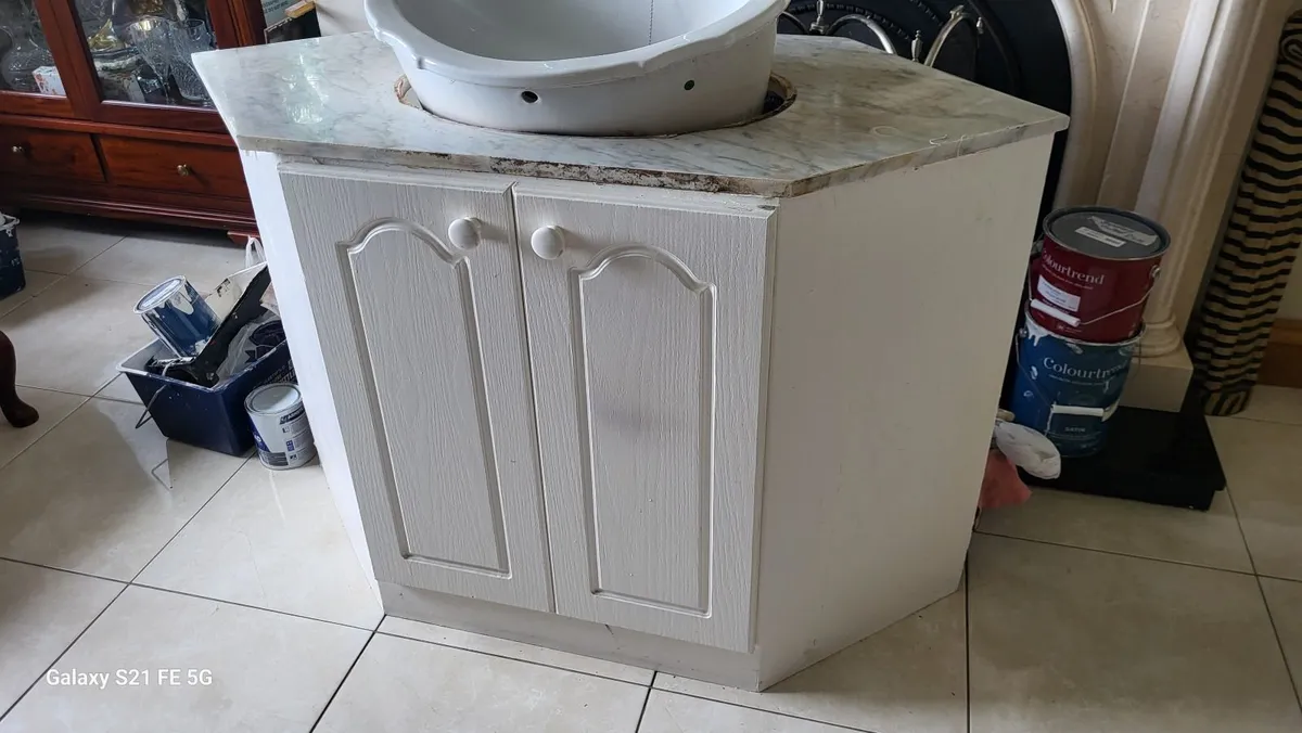 bathroom  wear - Image 3