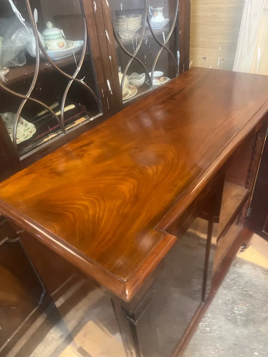 Antique cabinet - Image 2