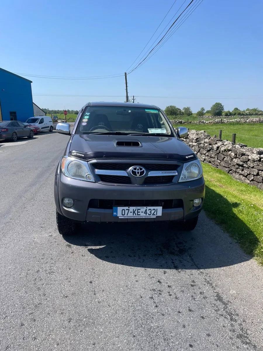 2007 Toyota hilux 3.0 d4d - Image 2