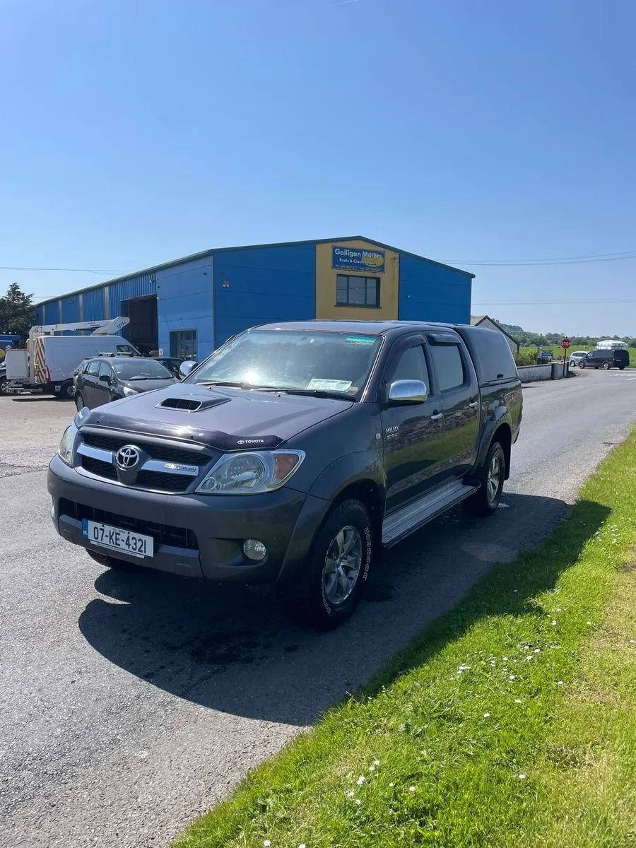 2007 Toyota hilux 3.0 d4d - Image 1