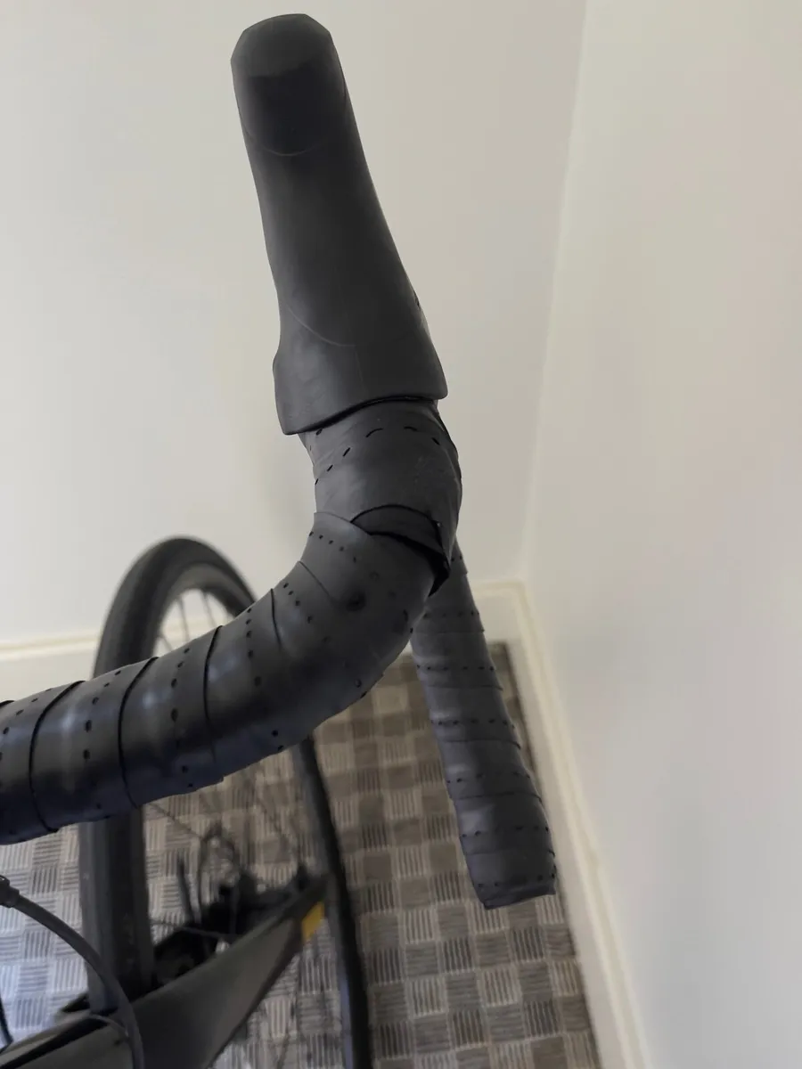 Trek Domane AL 2 Disc - Image 1