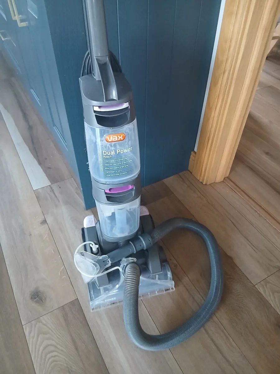 Carpet washer & hoover - Image 1