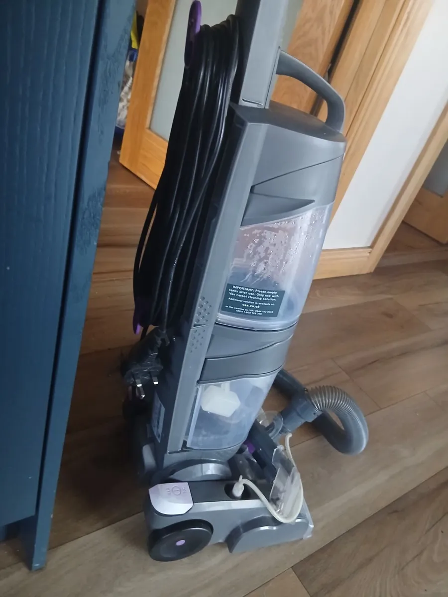 Carpet washer & hoover - Image 2