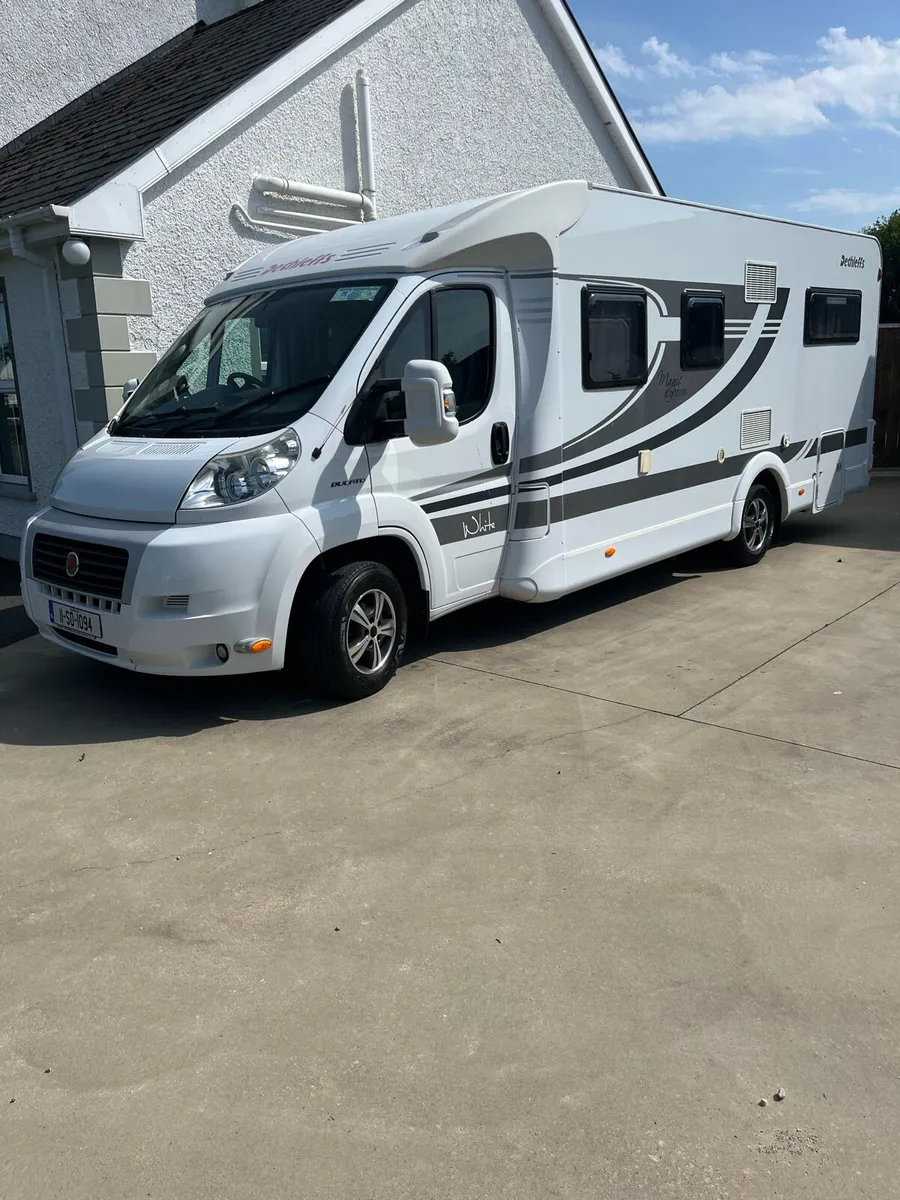 Motorhome - Image 2