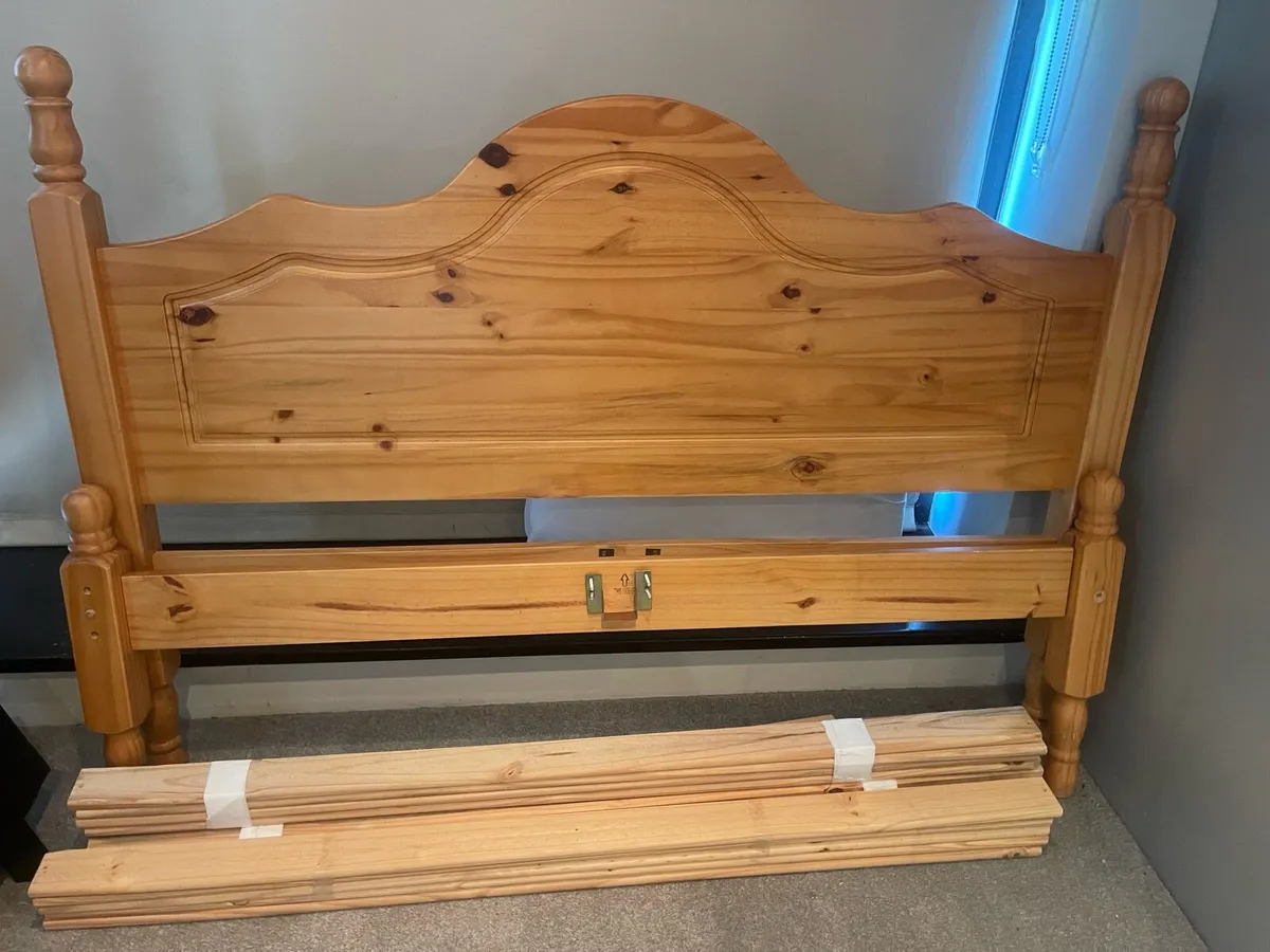 Gorgeous 4Ft 6” Double Wooden Bed Frame - Deliver