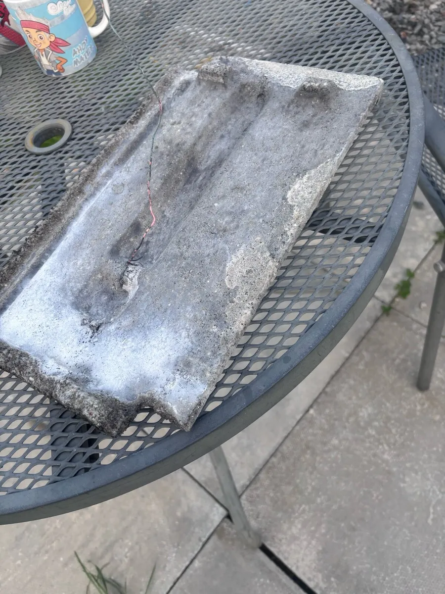 Farmhouse roof tile - Image 4