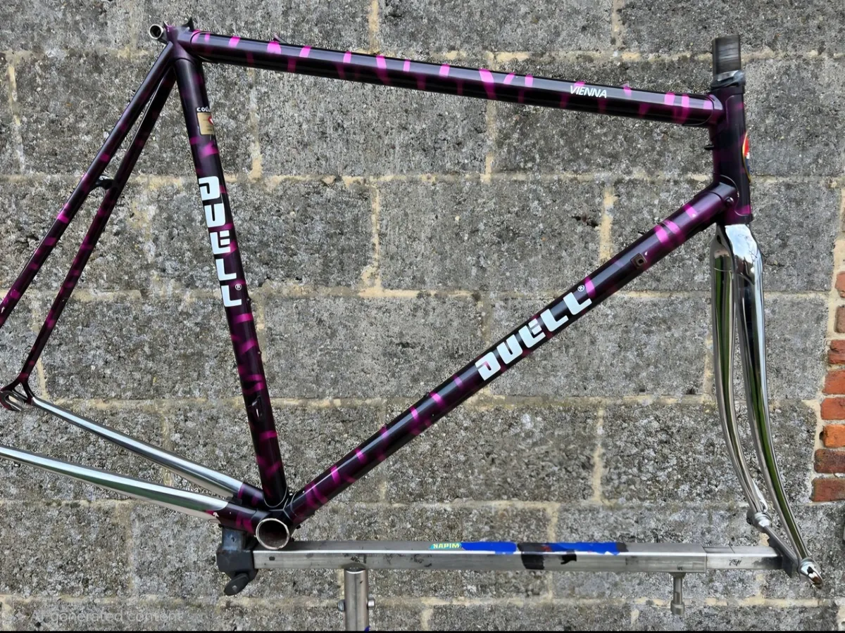 Bike frame - Image 1