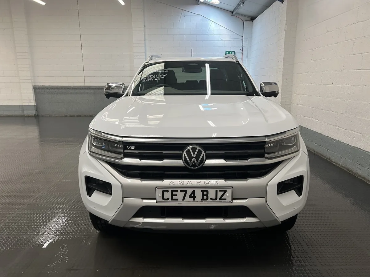 2024 Volkswagen Amarok Pickup Van - Image 4