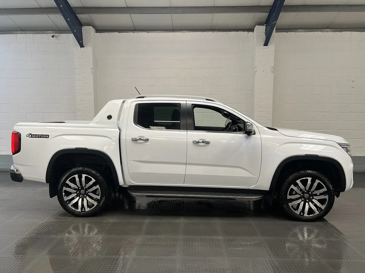 2024 Volkswagen Amarok Pickup Van - Image 1