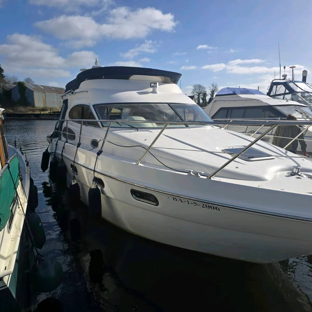 Sealine f37 - Image 2