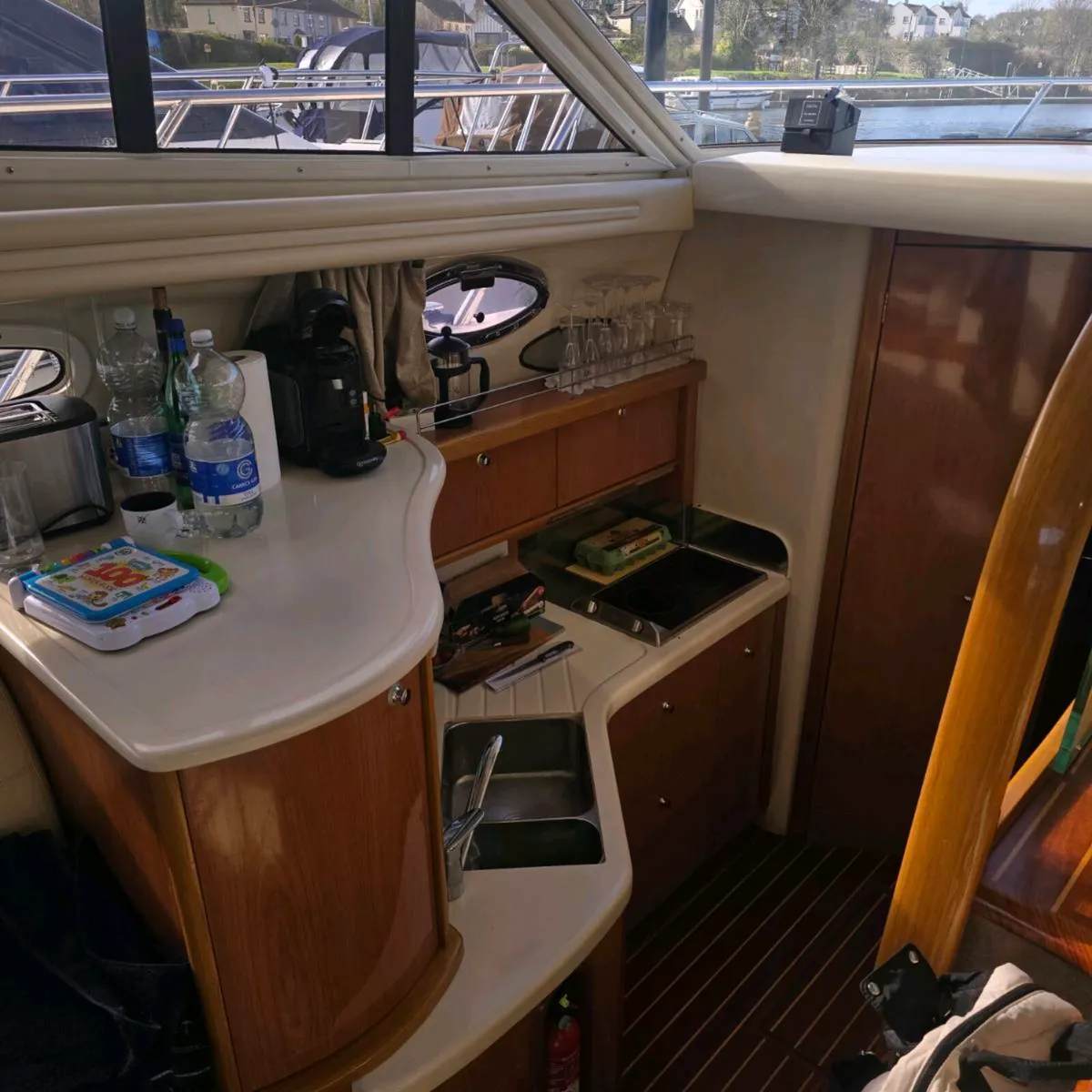 Sealine f37 - Image 4