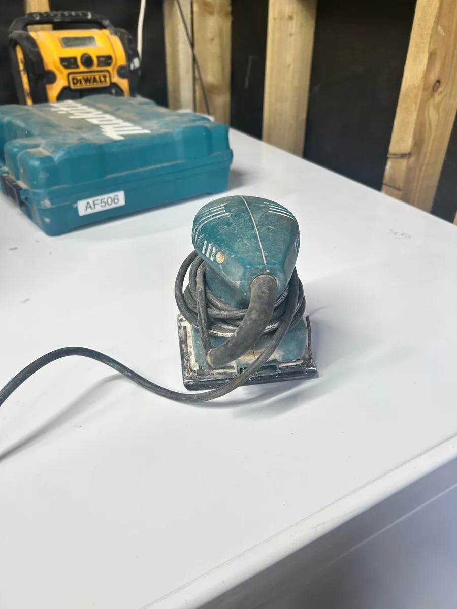 palm sander - Image 2