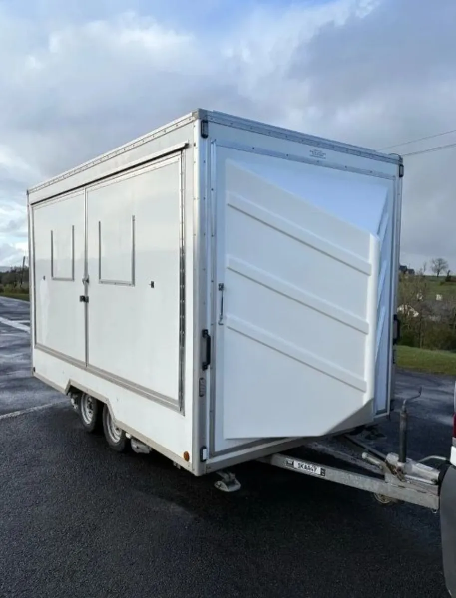 Exhibition Trailer - Image 1