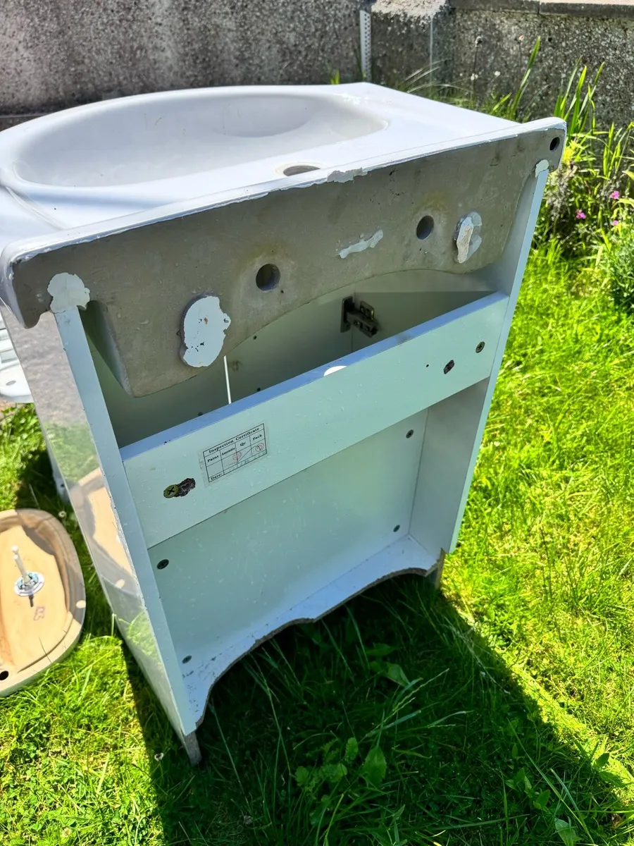 Bathroom sink and cabinet - Image 3