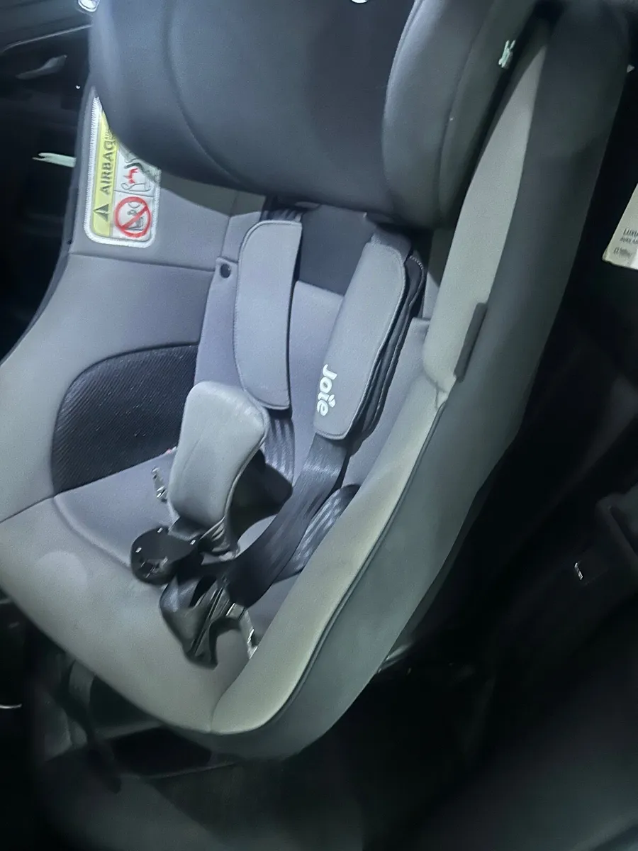 Car Seat spin 360 - Image 1