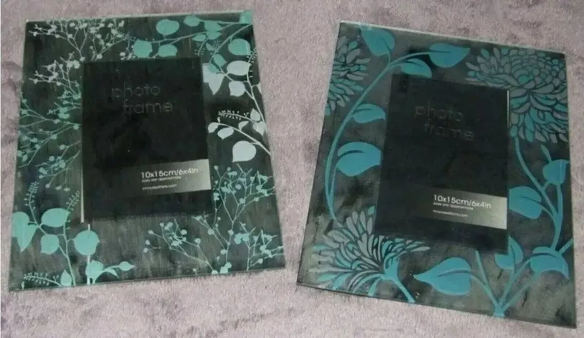 BNWT Harrods Glass Photo Frames - Image 3