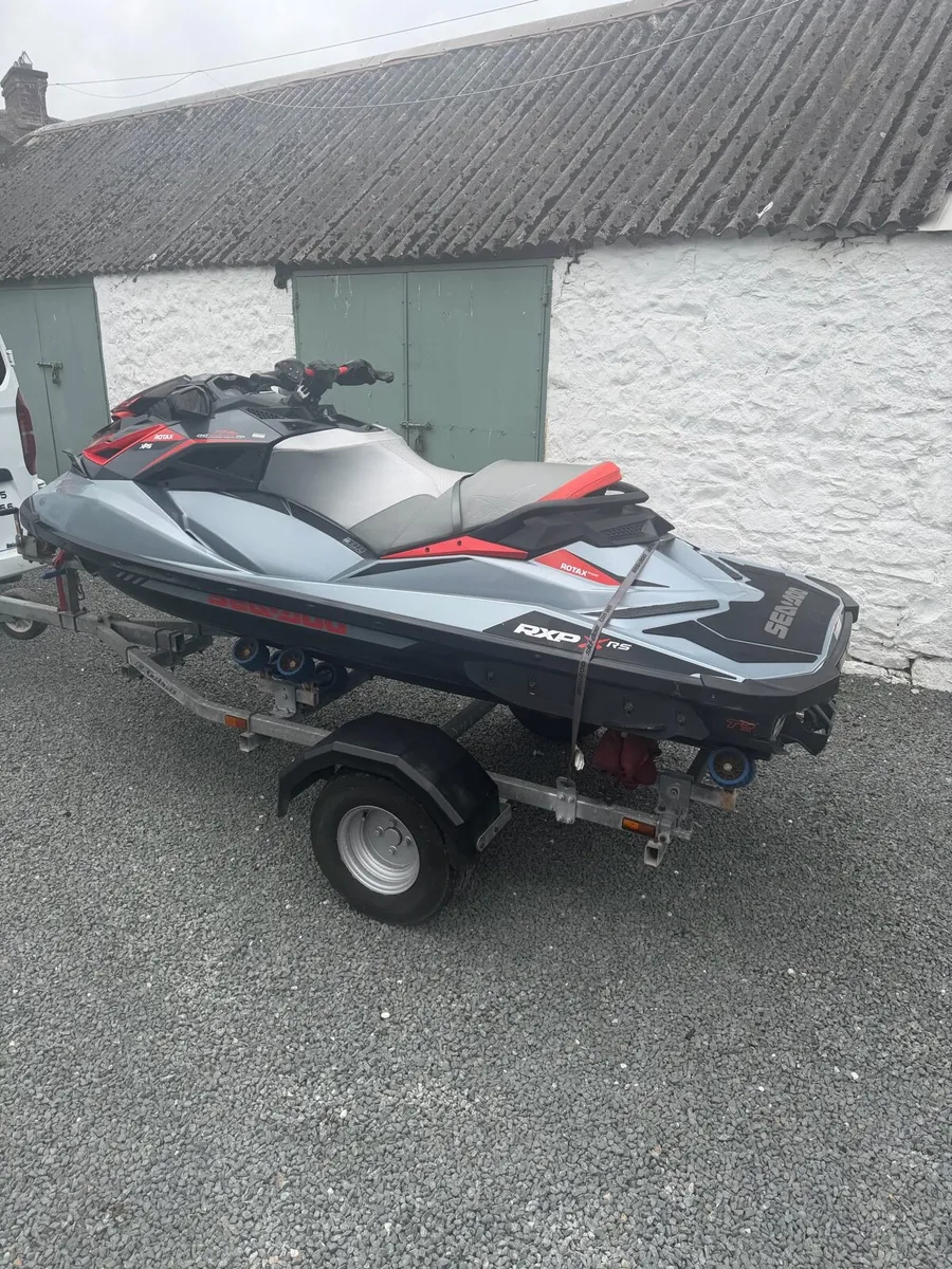 2018 Seadoo RXP 300 - Image 3