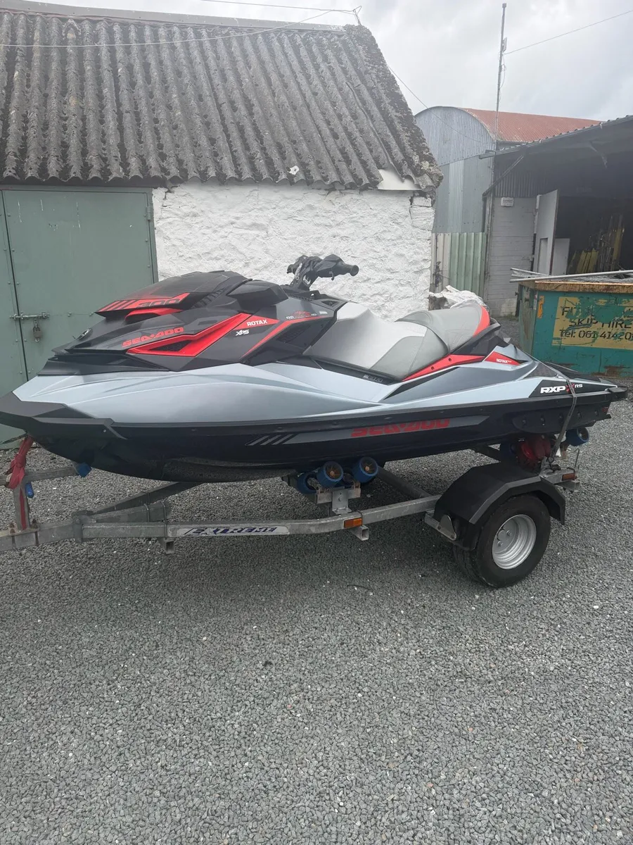 2018 Seadoo RXP 300 - Image 4