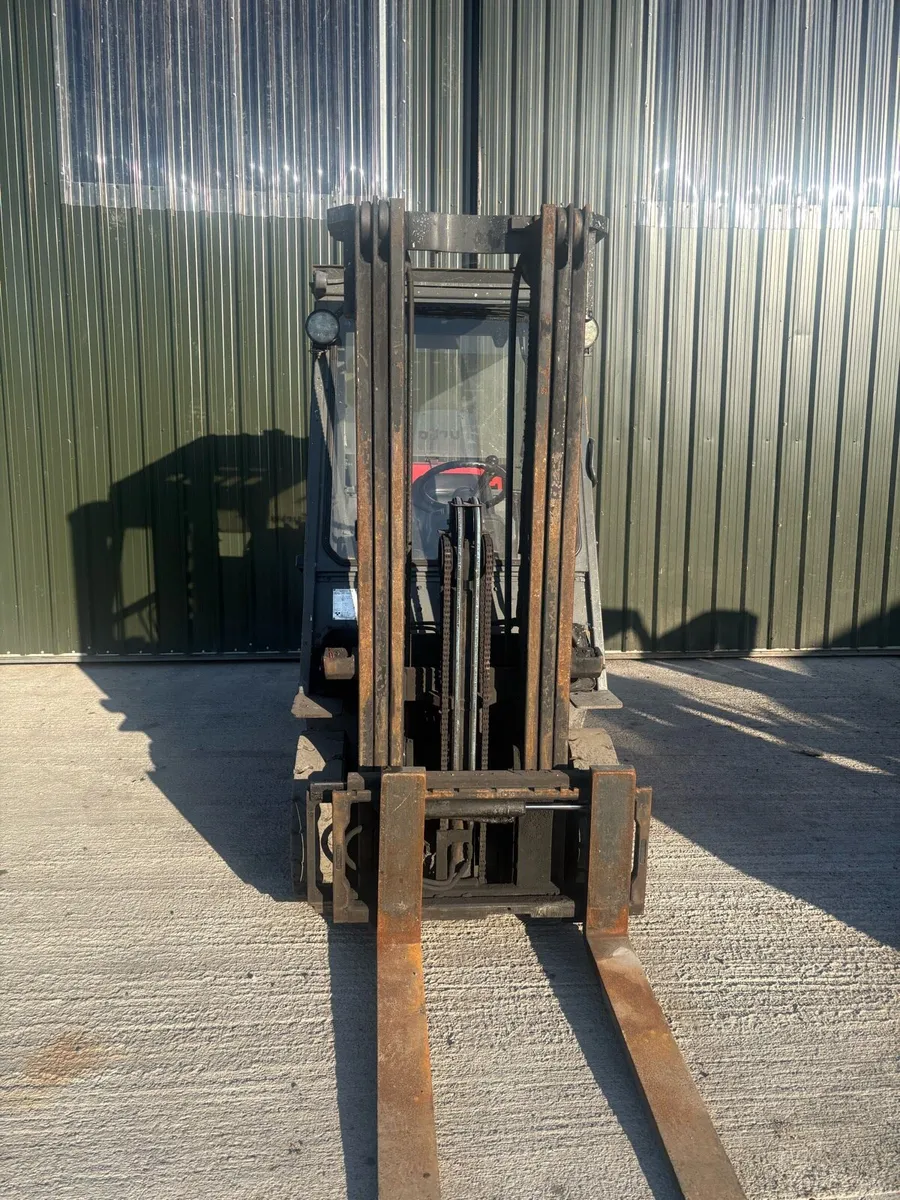 Toyota forklift sale/hire - Image 3