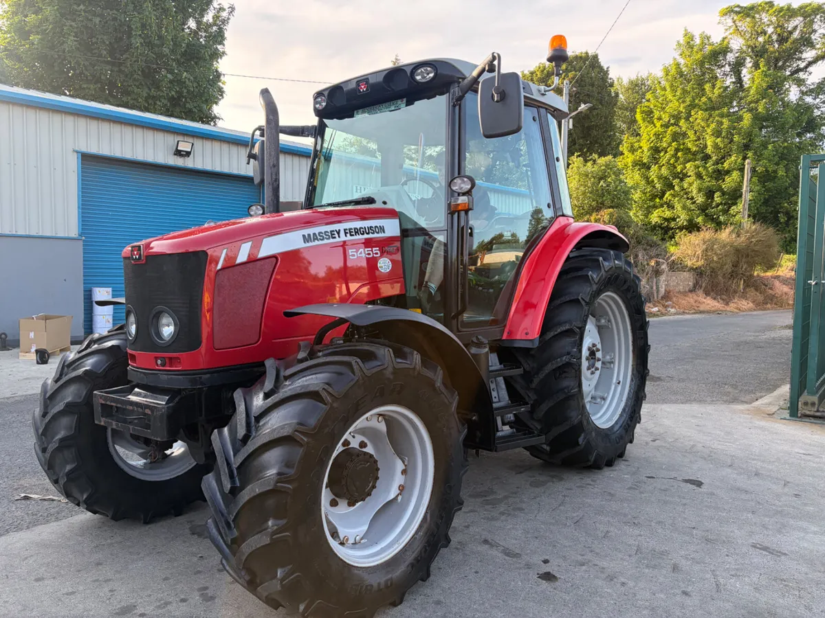 Massey Ferguson 5455 - Image 1
