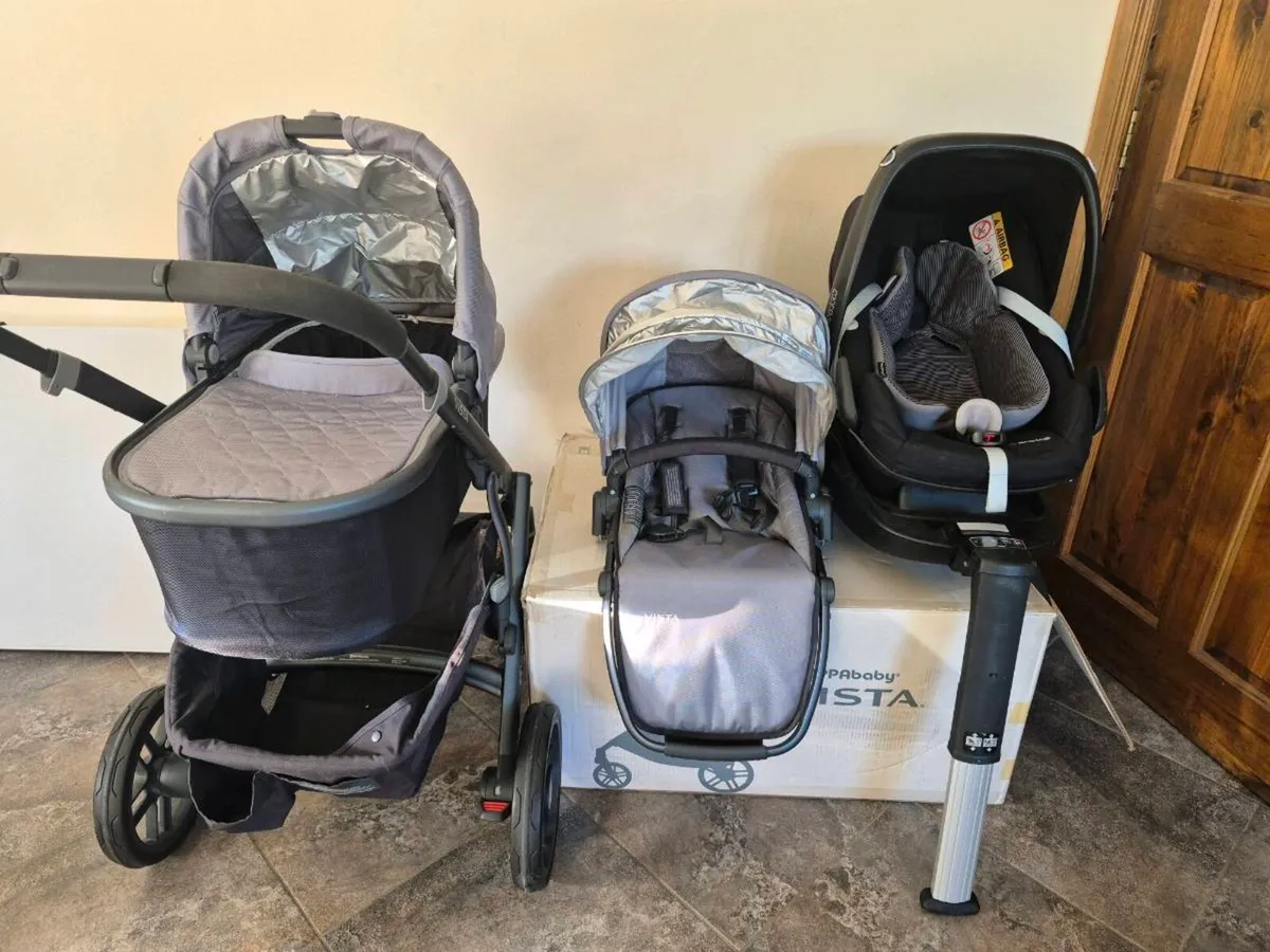 Uppababy Vista Buggy and Travel set - Image 1