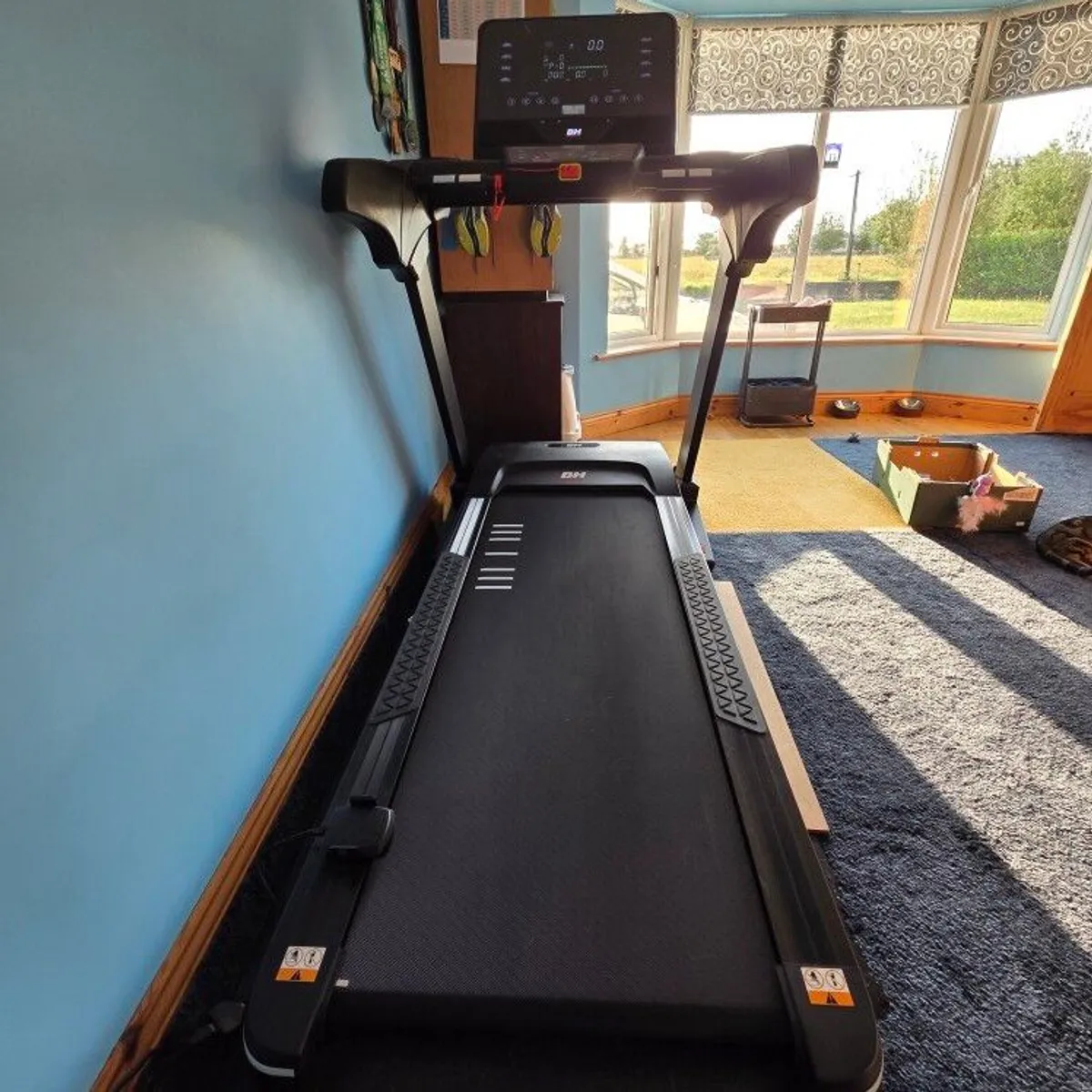 Professional treadmill - Image 2