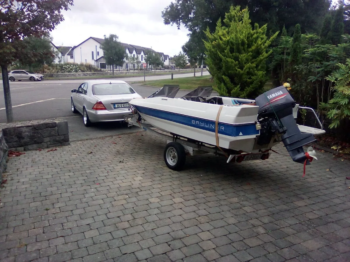 Boat Bayliner Bowrider Capri 1500 - Image 3