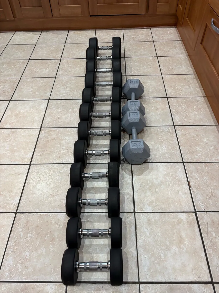 QUALITY RUBBER DUMBBELL SET, GREAT RANGE SIZES! - Image 3