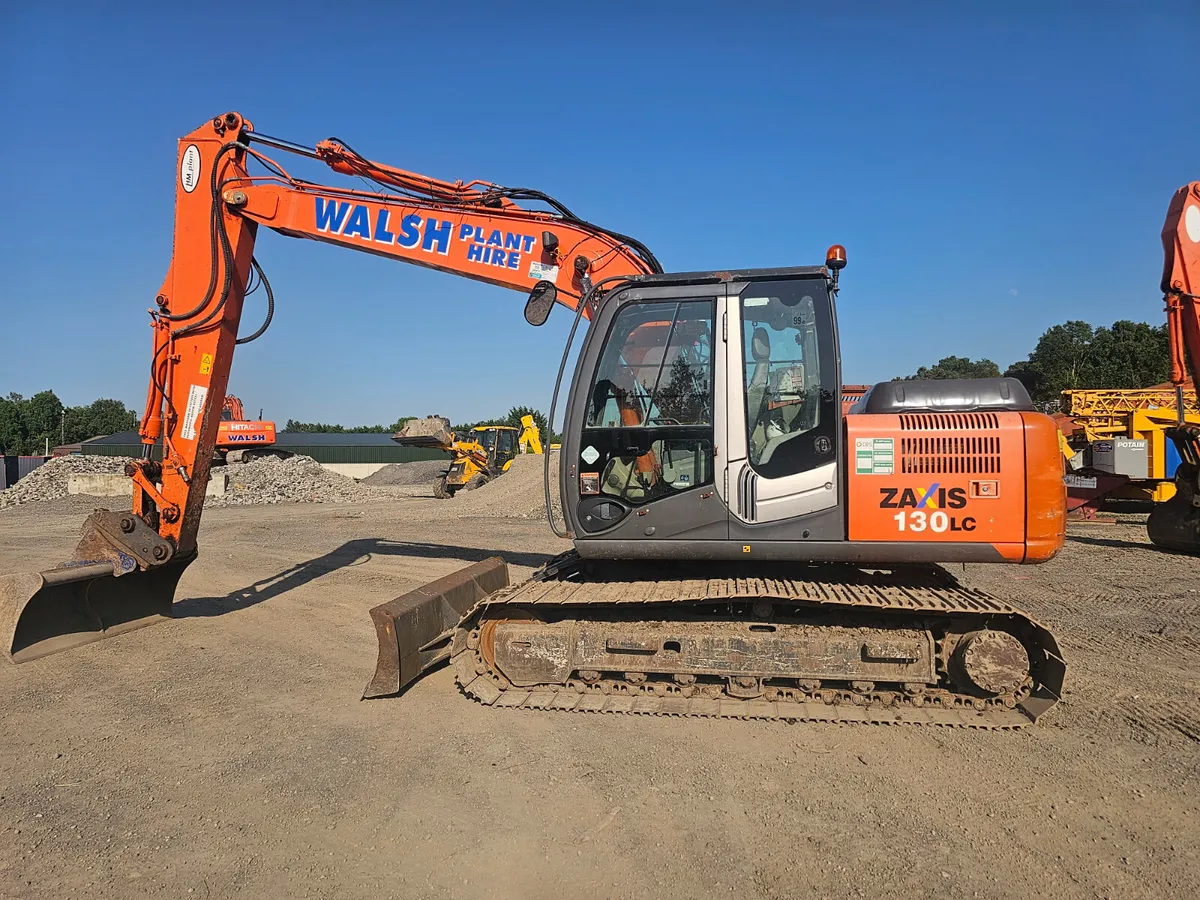 Hitachi 130-3     6500hrs - Image 2