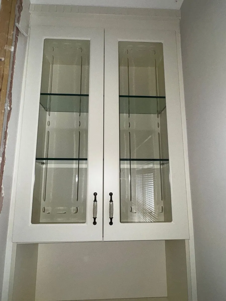 Cabiners - Image 1