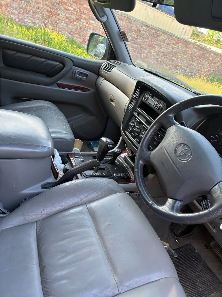 Toyota amazon x 2 yard clearance - Image 4
