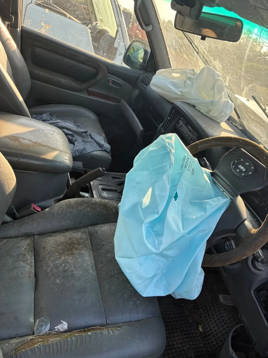 Toyota amazon x 2 yard clearance - Image 2