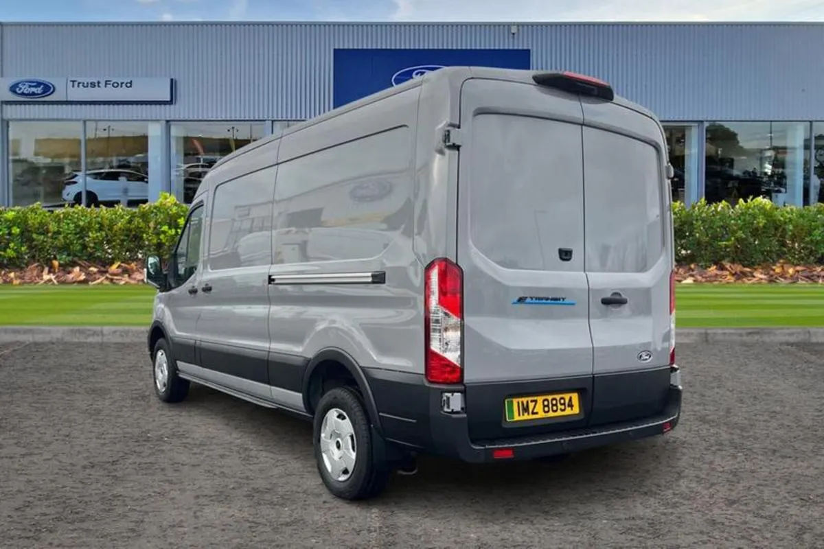 Ford E-Transit TREND - Image 2