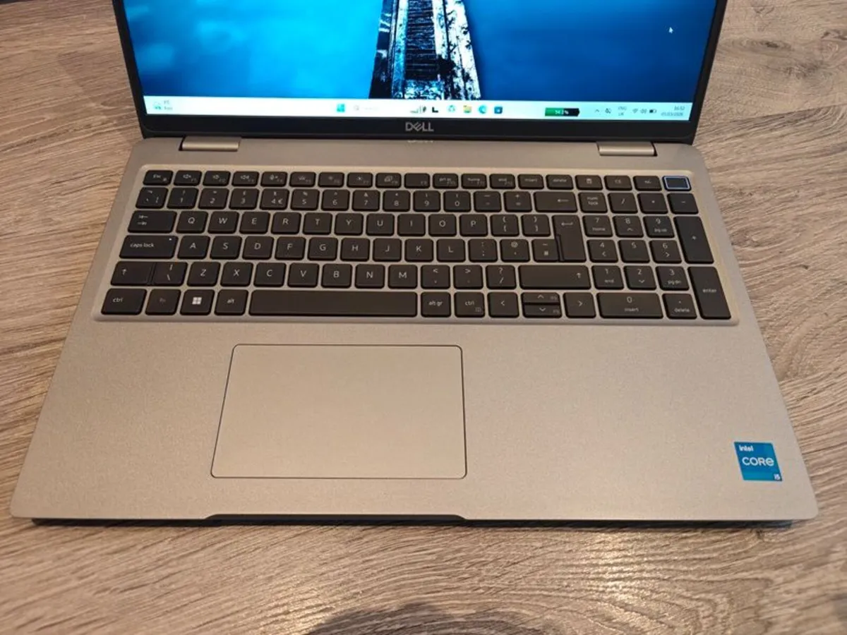 Dell Latitude 5540 Laptop | i5 (13th gen) | 16GB | - Image 2