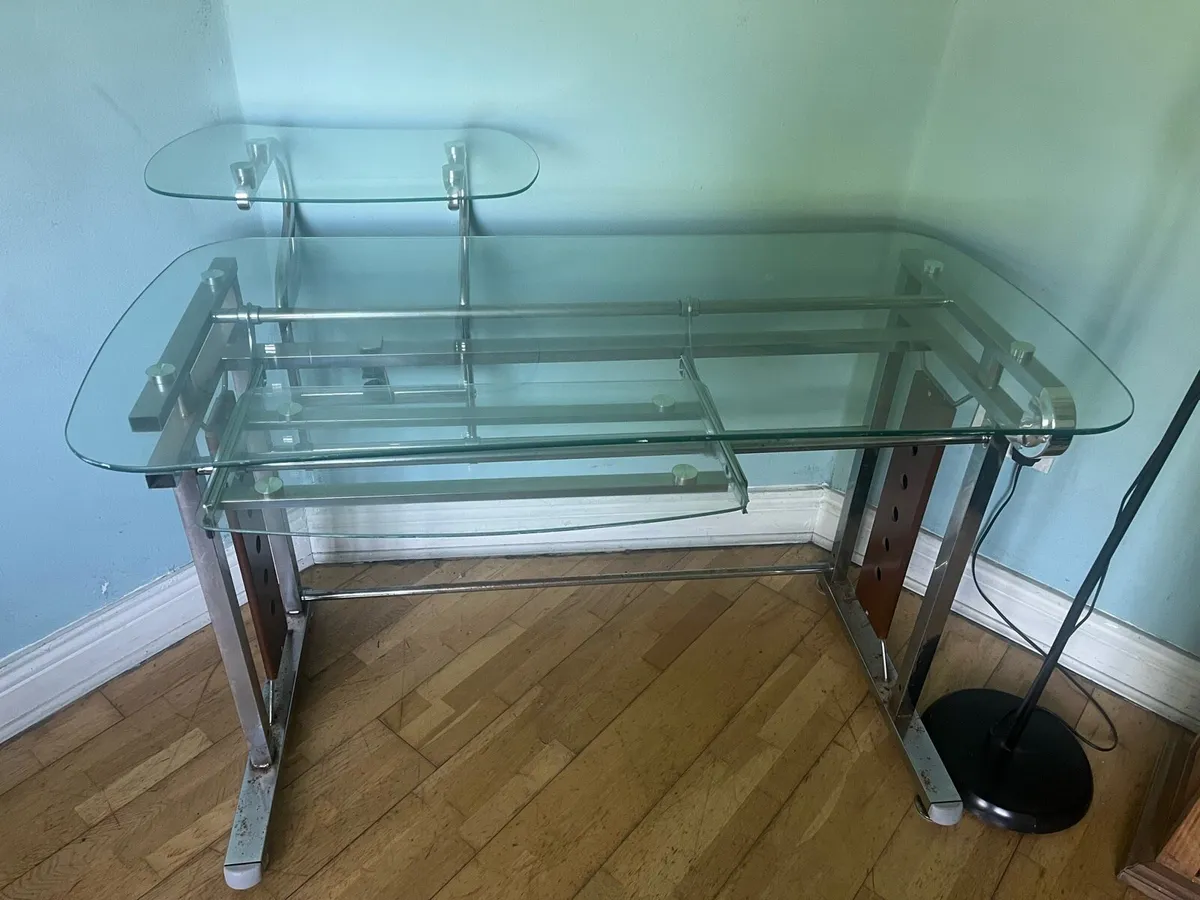 Desk - Image 1