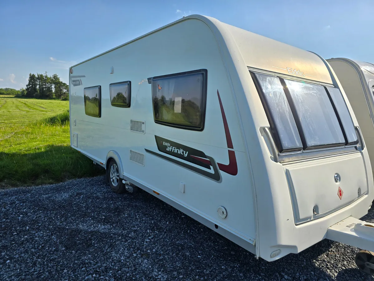 Caravan - Image 1