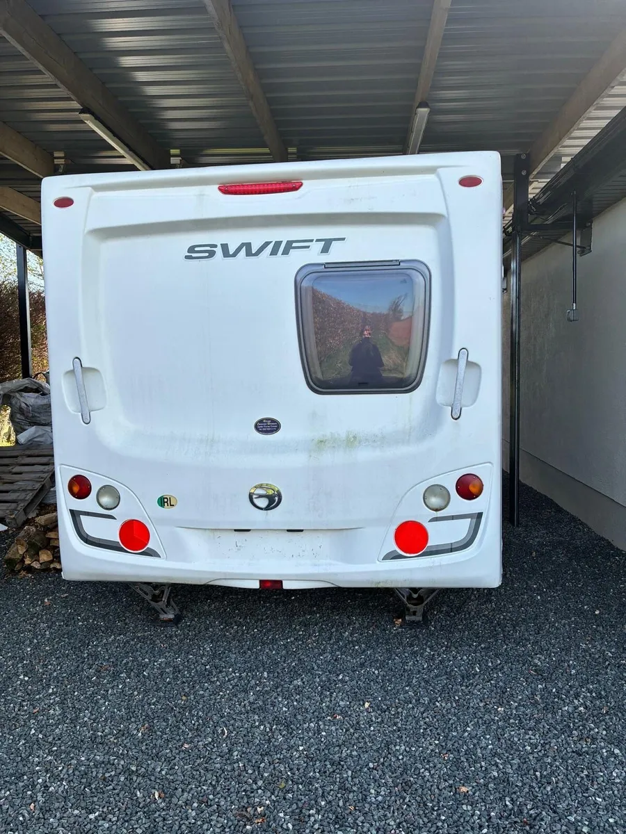 Caravan - Image 3