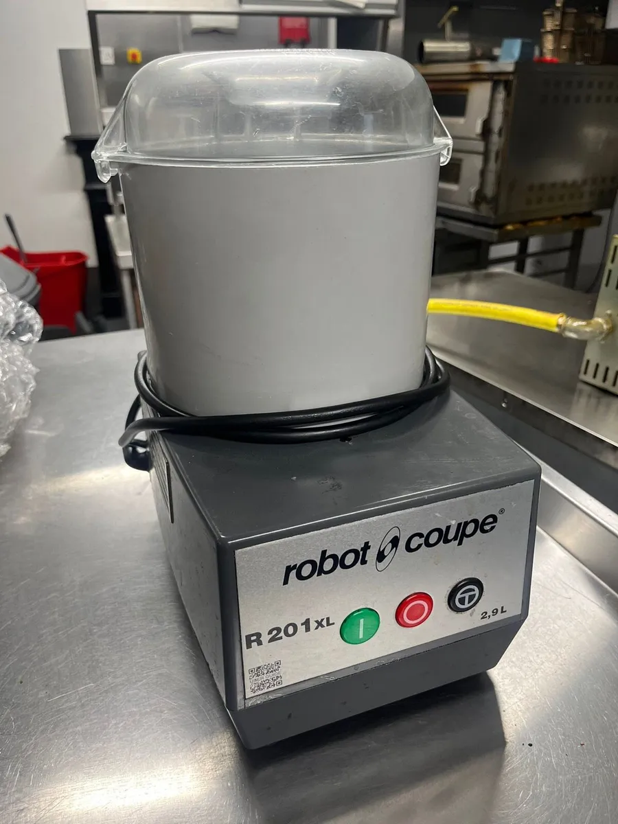 Robot Coupe and Robot Stick - Image 2
