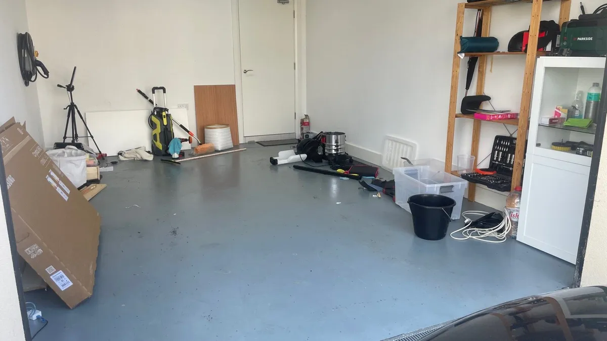 Clean garage and Garden Shed - Image 1