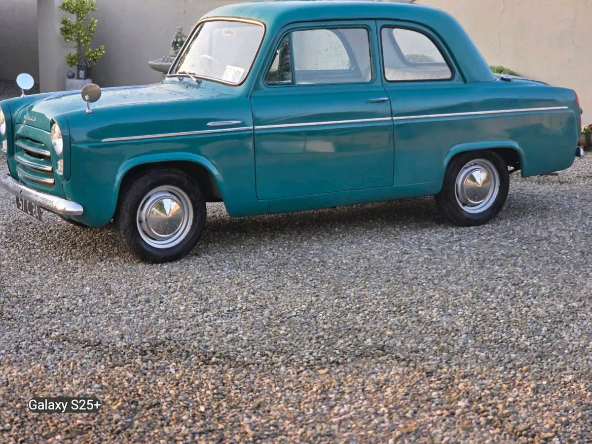 Vintage  Car - Image 2