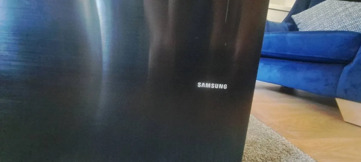 Samsung sound bar and bass box - Image 3