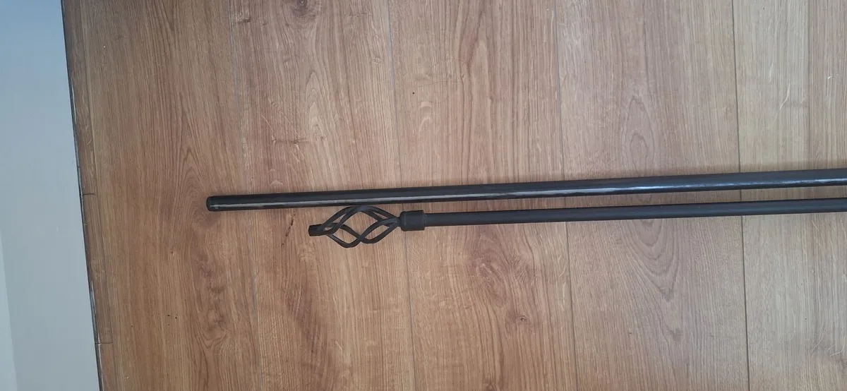 Metal Black Curtain pole - Image 1