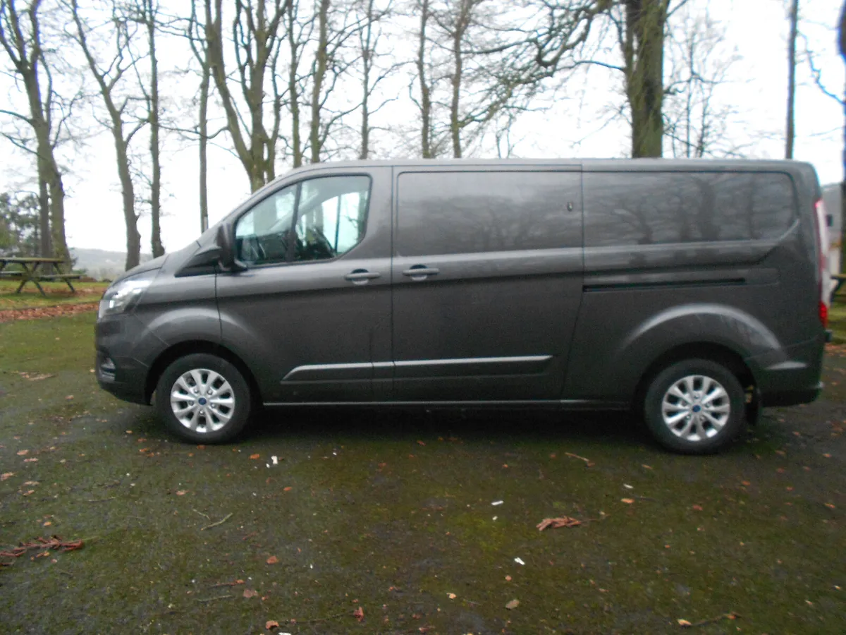 Ford Transit Custom 2022 - Image 4