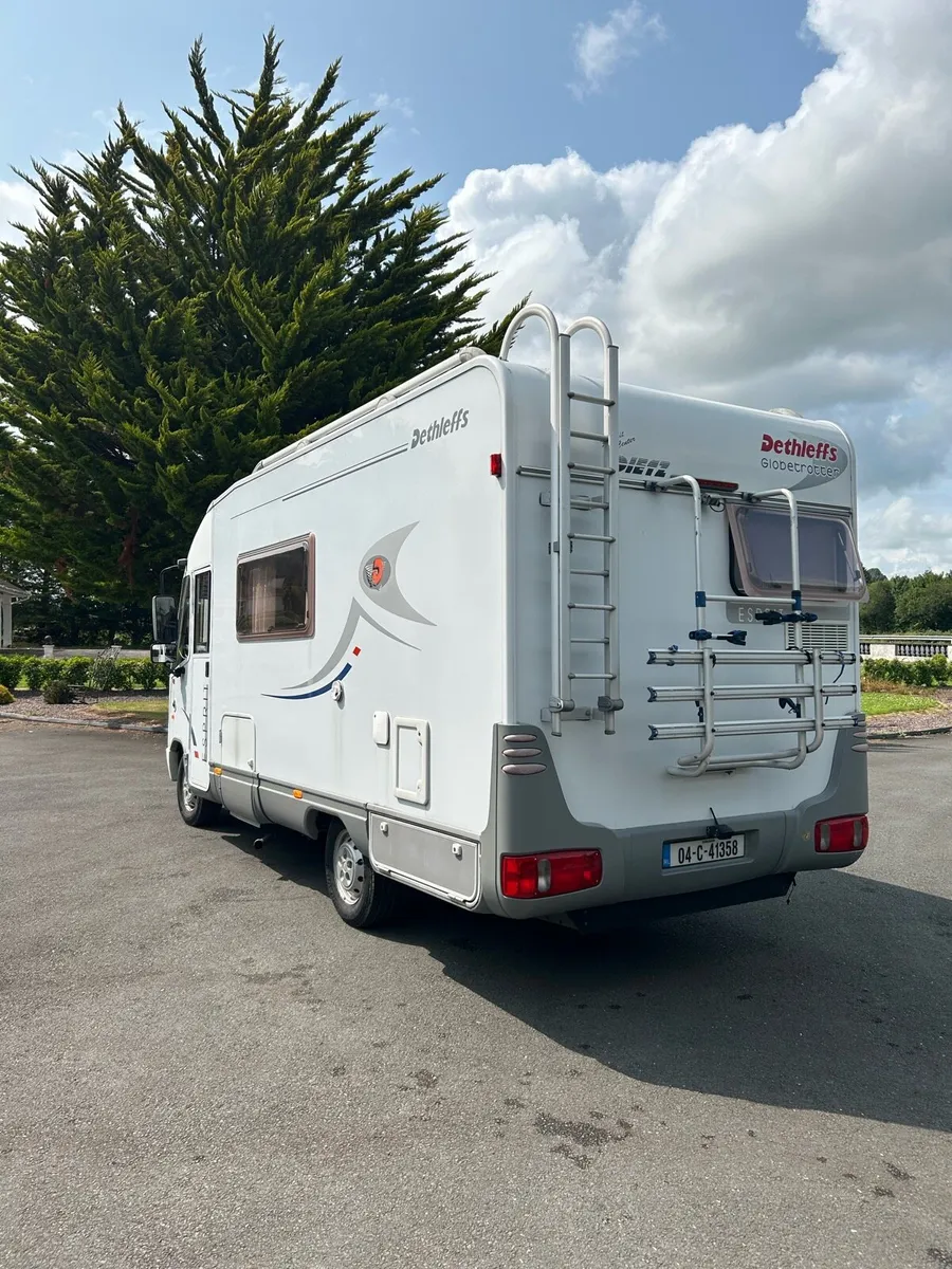 04 Dethleffs Globetrotter Motorhome/Camper - Image 2