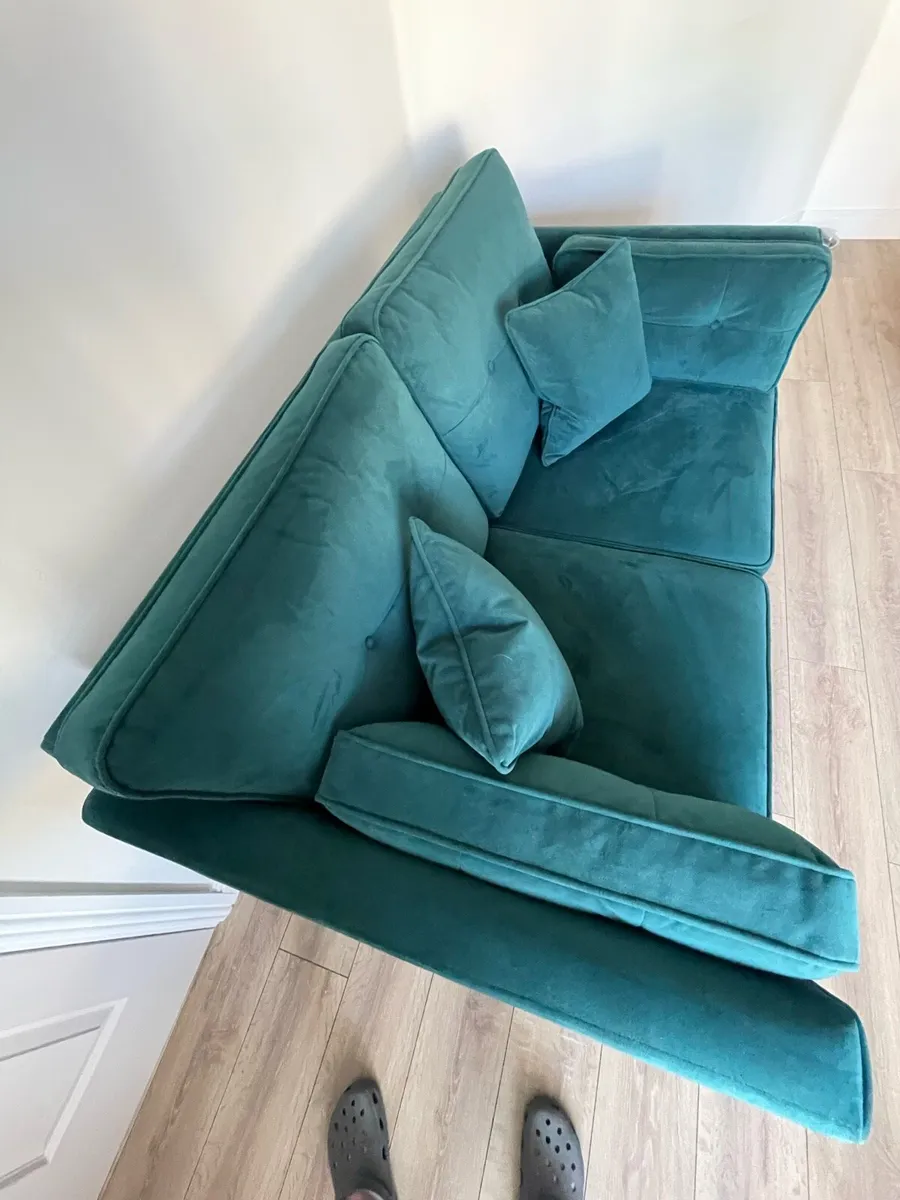 Alanna two seater couch - Image 3