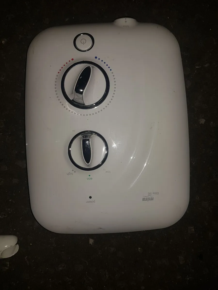 Electric shower - Image 1