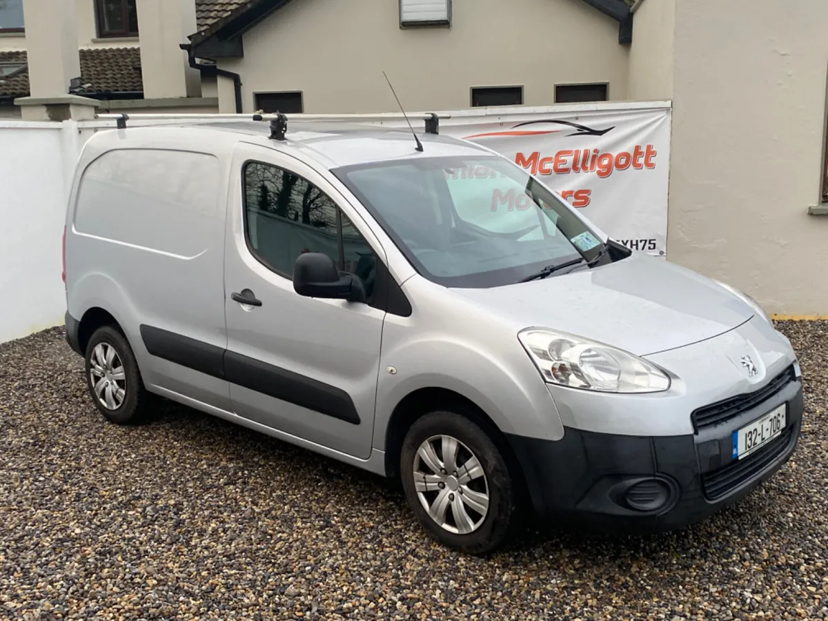 2013 Peugeot Partner (3 Seater) - Image 3