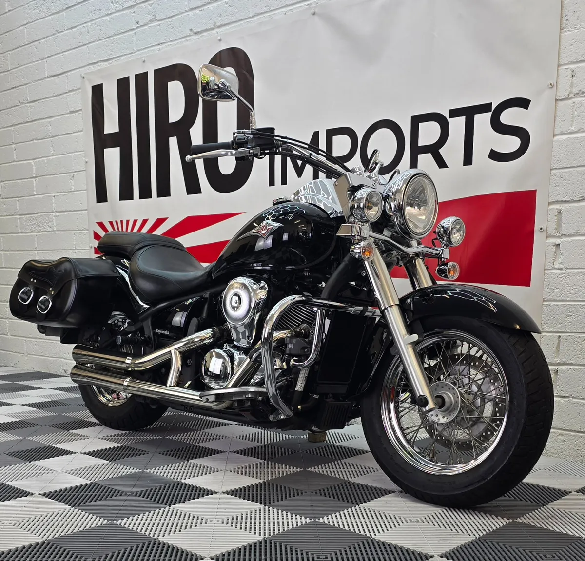 2011 Kawasaki VN900 Classic - Image 1