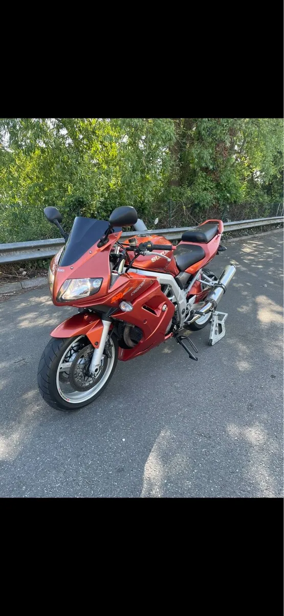 Sv1000s - Image 1