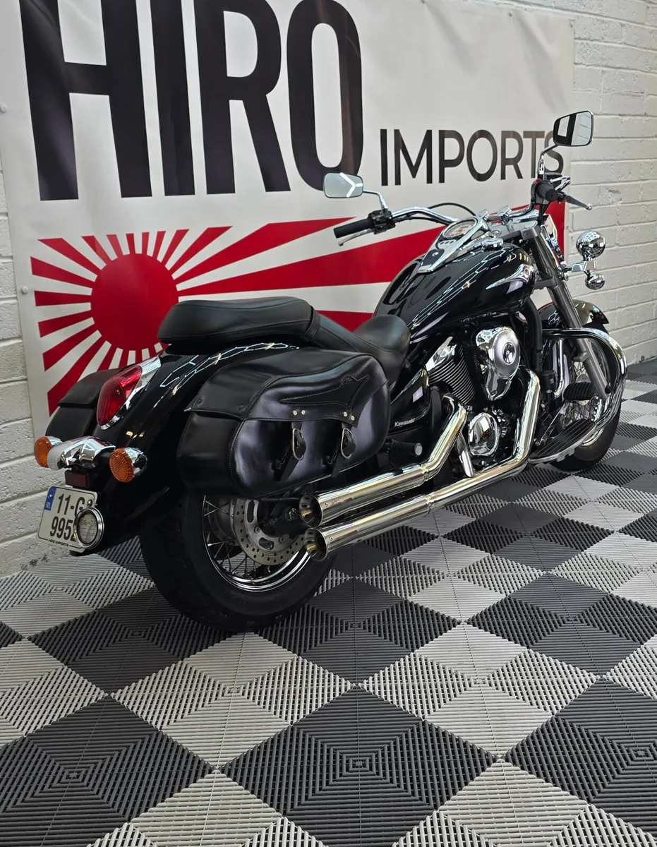 2011 Kawasaki VN900 Classic - Image 2